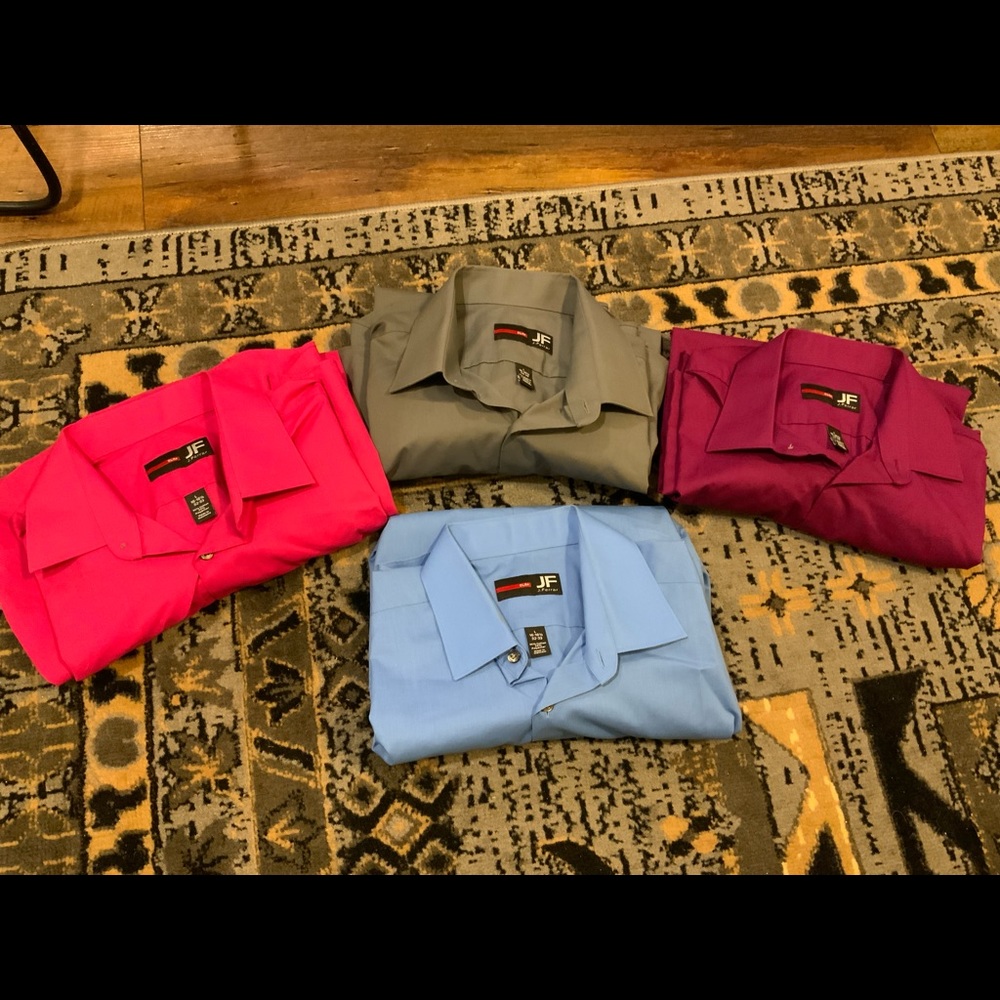 BUNDLE! 4 men’s size large J Ferrar men’s shirts..slim fit